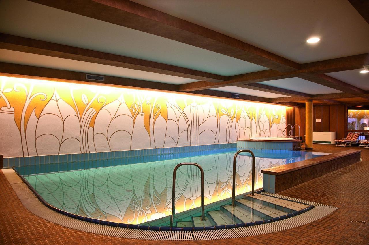 Hotel Gruener Baum Bressanone Dış mekan fotoğraf